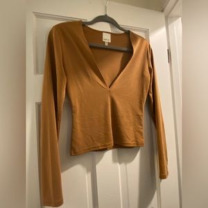 MP|C low cut camel shirt